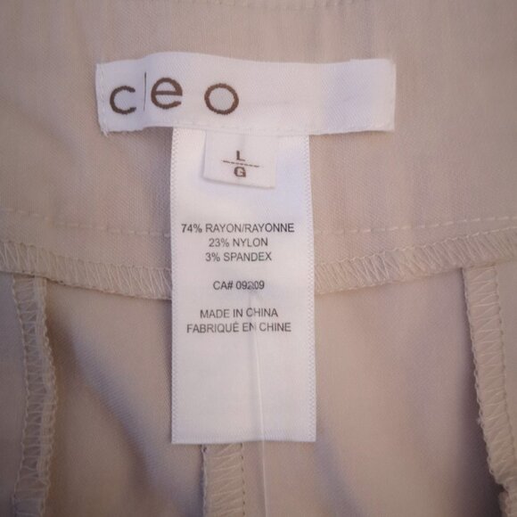 Cleo Ladies Beige Pull On Capri Length Pants - Picture 3 of 7